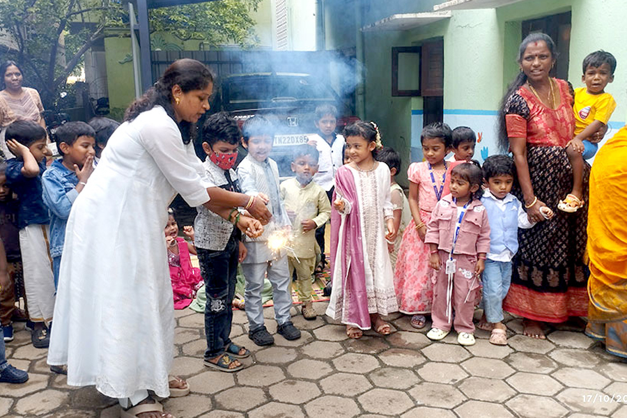 Kids activities gallery moment at Pearl Kids